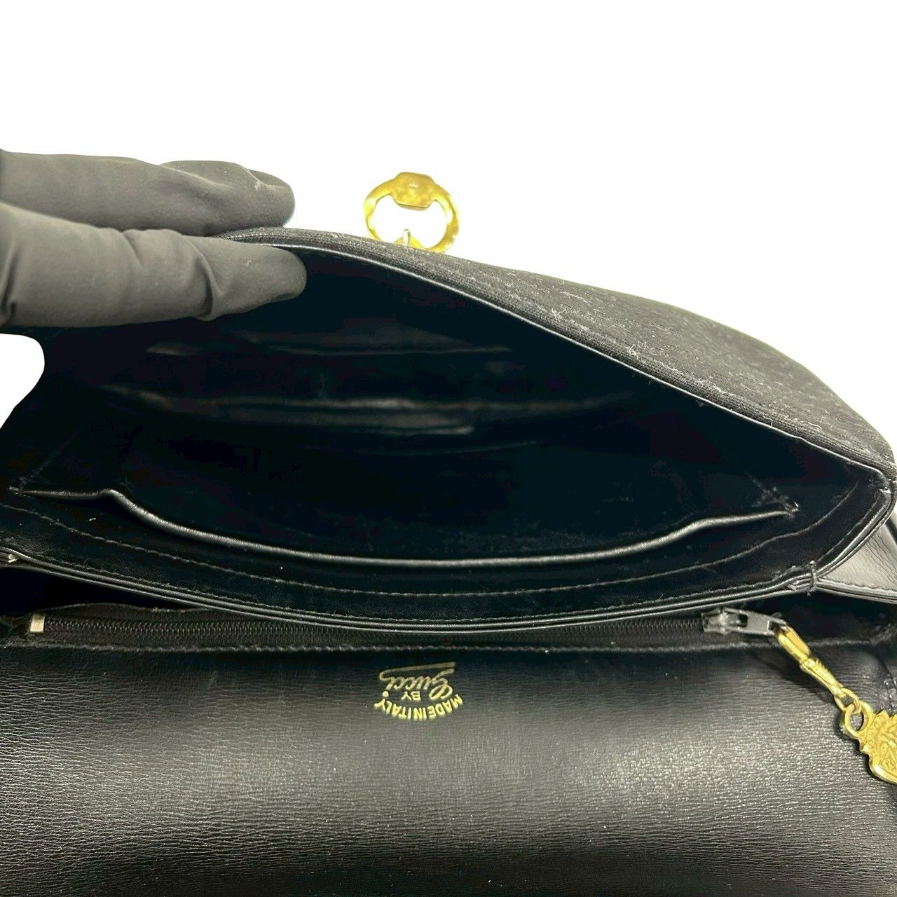 Gucci Vintage Micro GG Logo Canvas Leather Shoulder Bag Black — view 9