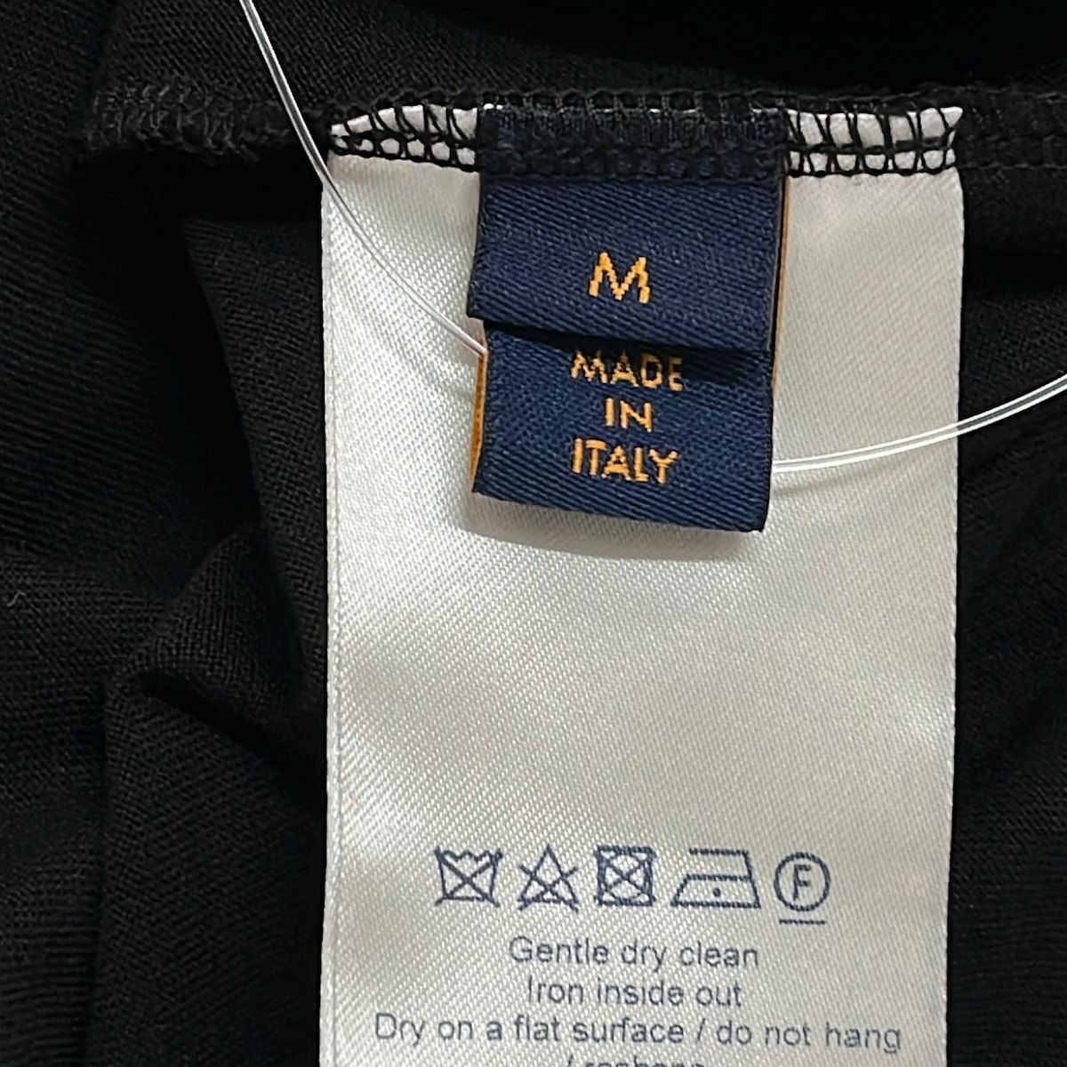 Louis Vuitton Short Sleeve T-Shirt M Navy Cru Neck Chest LV Point Embroidery — view 4