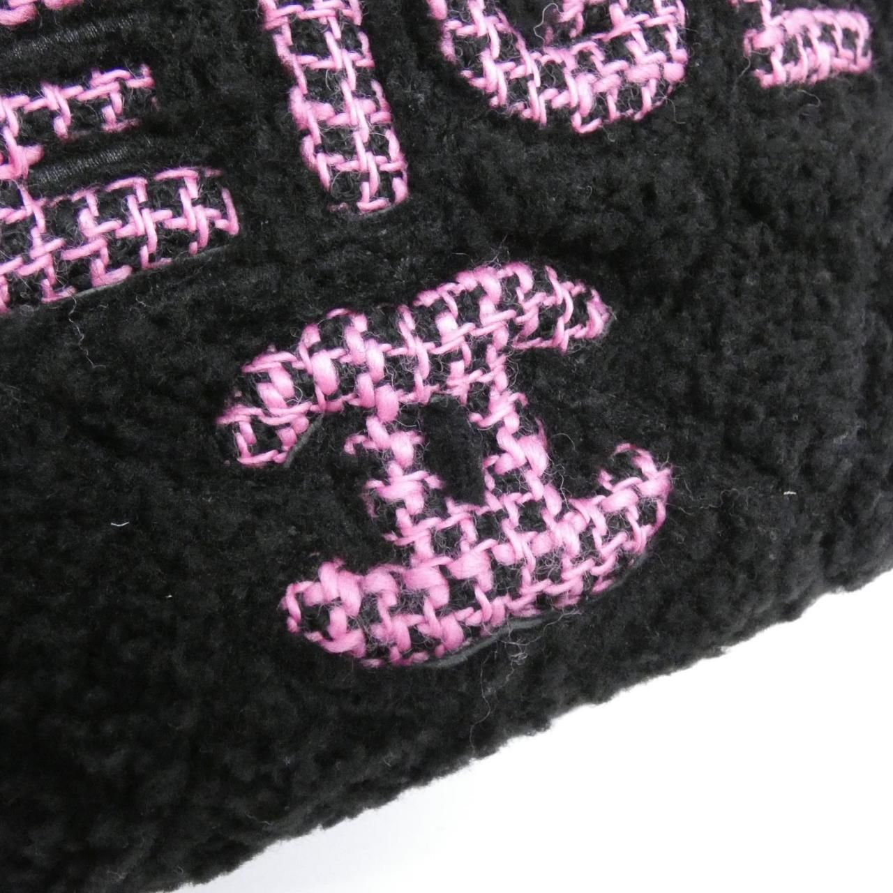 Chanel Bag Handbag Black — view 4