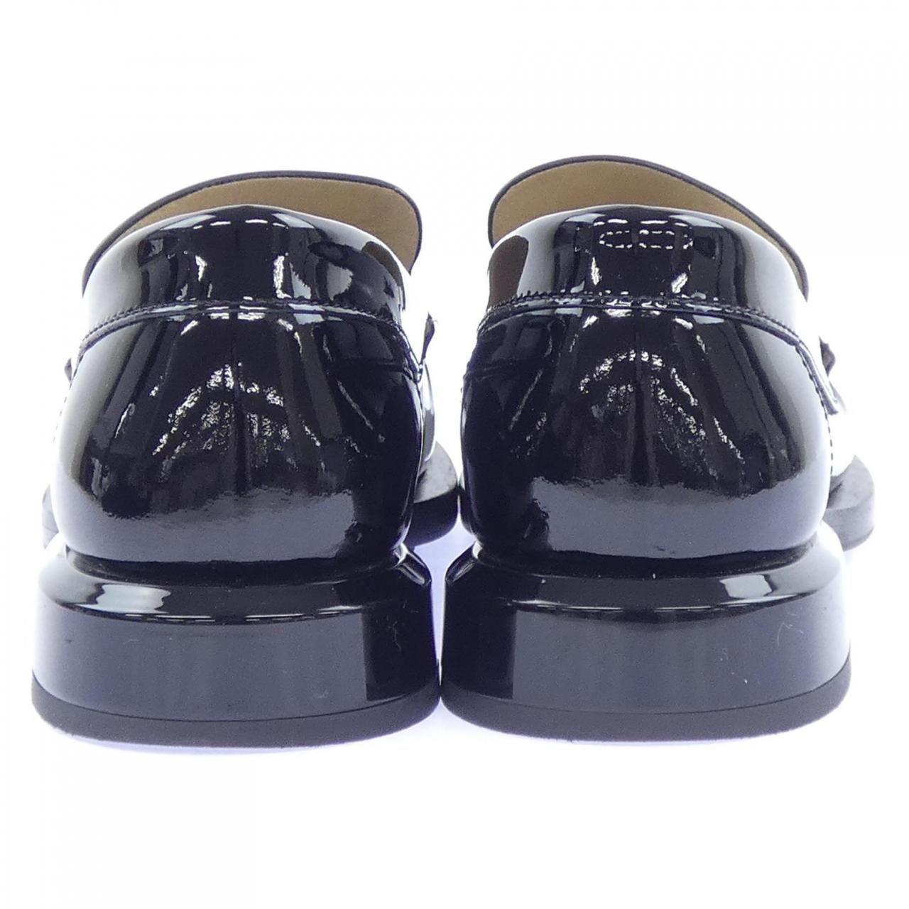 Chanel Loafers Shoes Black — view 5