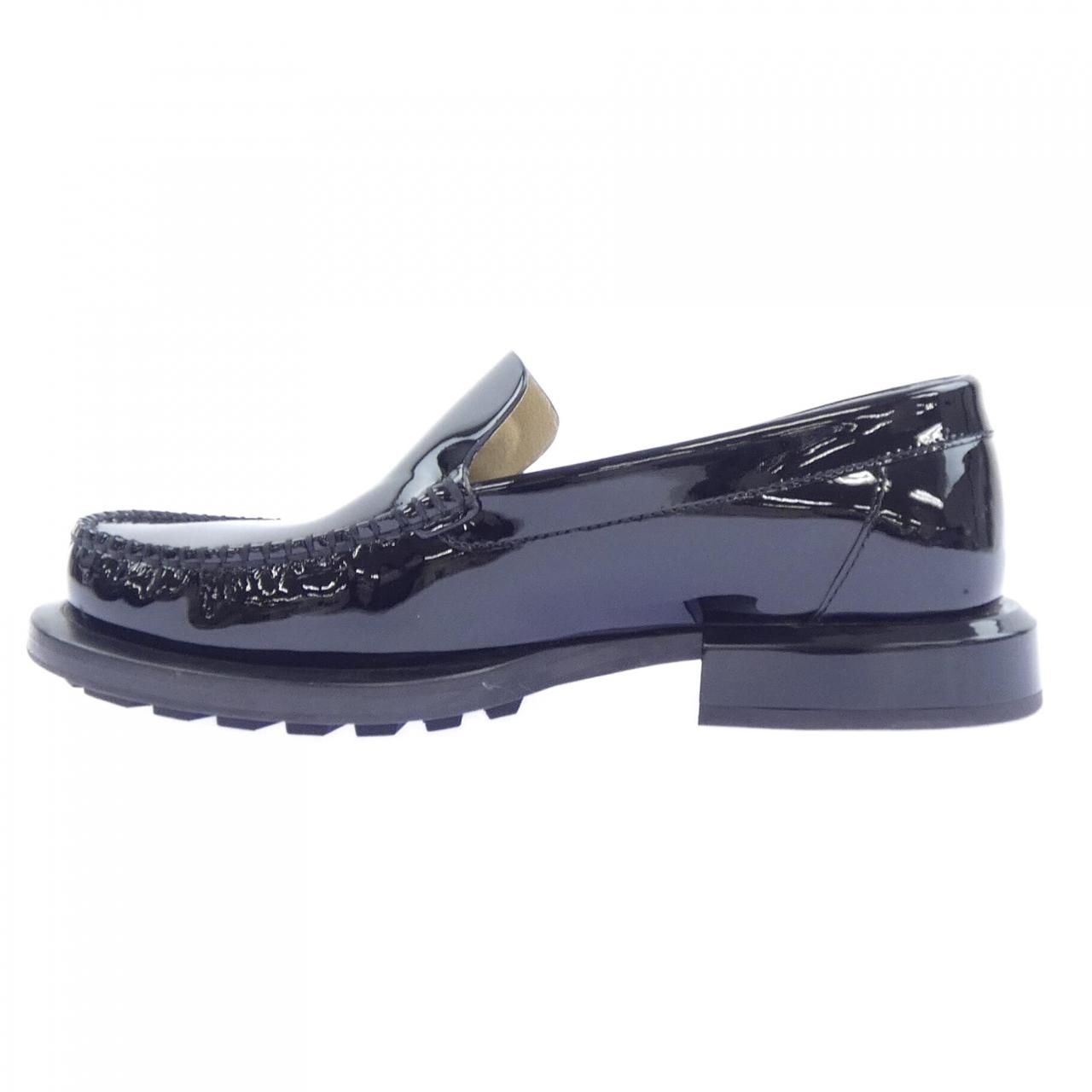 Chanel Loafers Shoes Black — view 2
