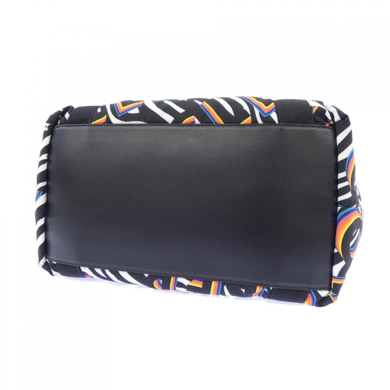 Moncler Genius Richard Quinn Bag — view 4
