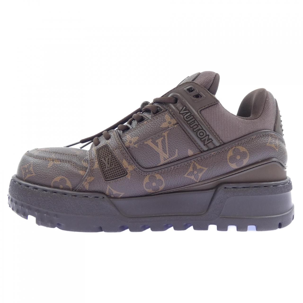 Louis Vuitton LV Trainer Maxi Sneakers — view 2
