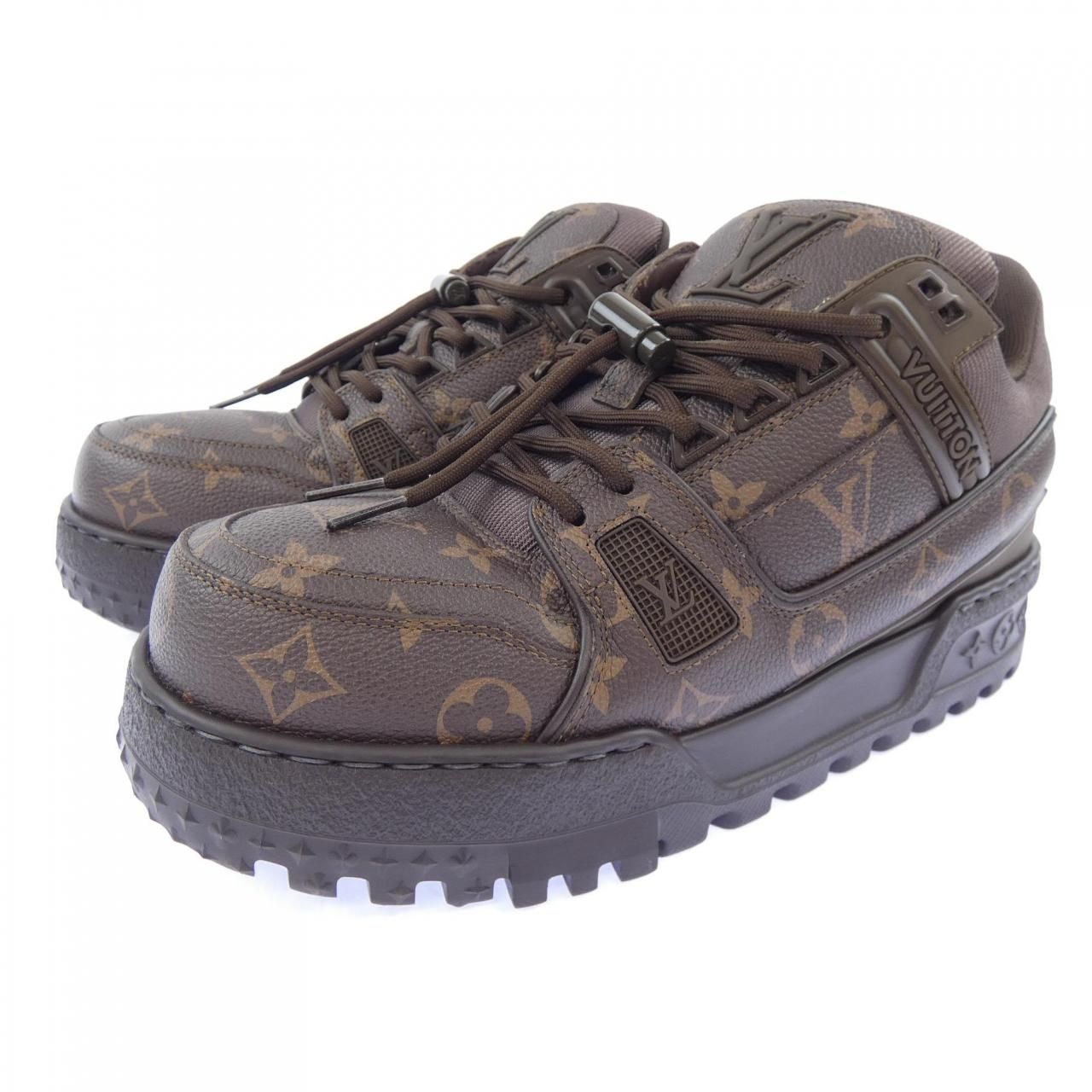 Louis Vuitton LV Trainer Maxi Sneakers — view 3