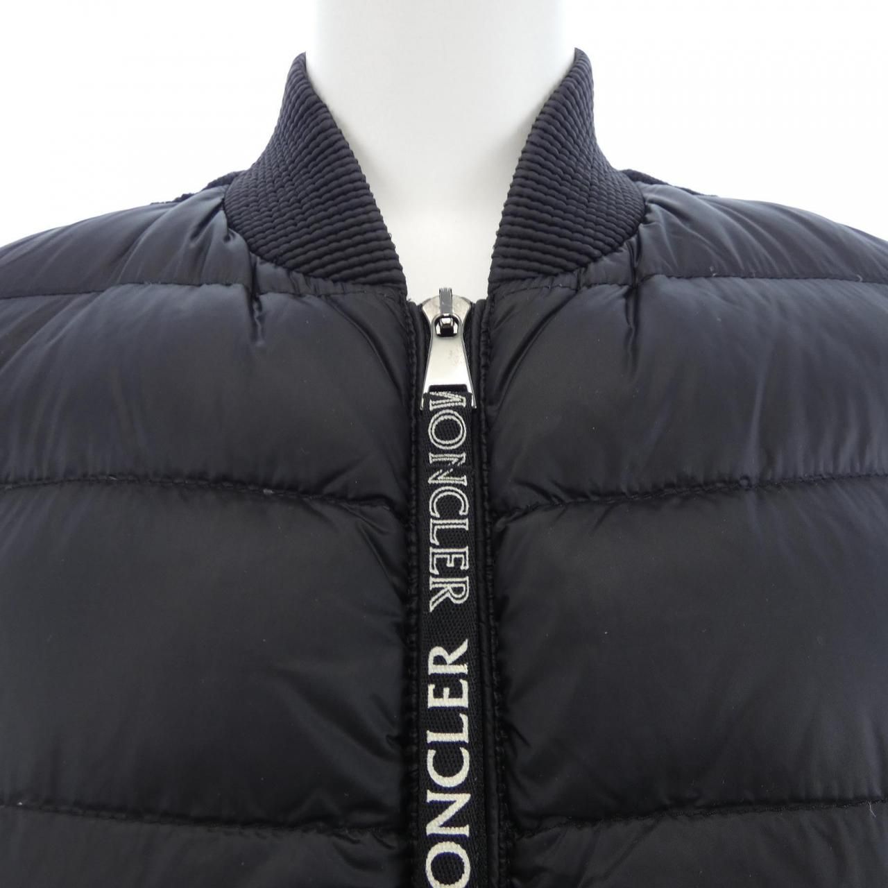 Moncler Down Jacket Black — view 6