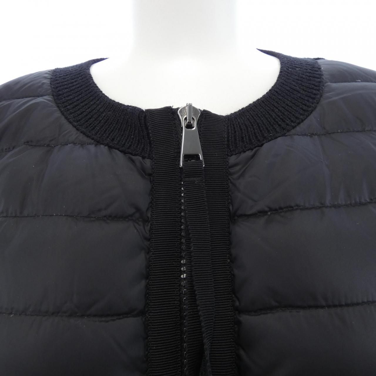Moncler Down Jacket Black — view 6