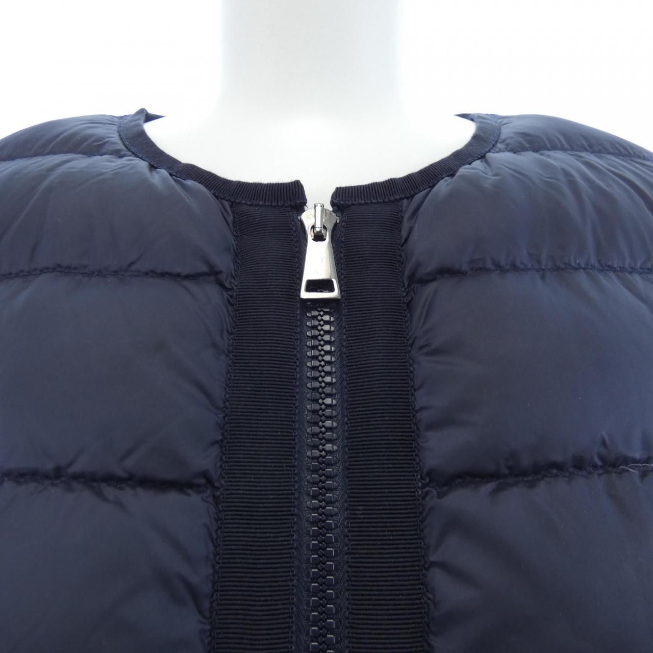 Moncler Down Jacket Navy — view 6