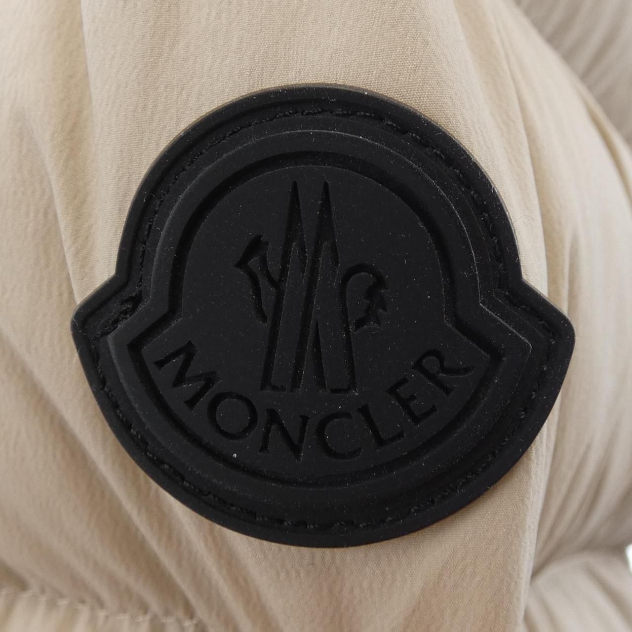Moncler Herbe Down Jacket — view 9