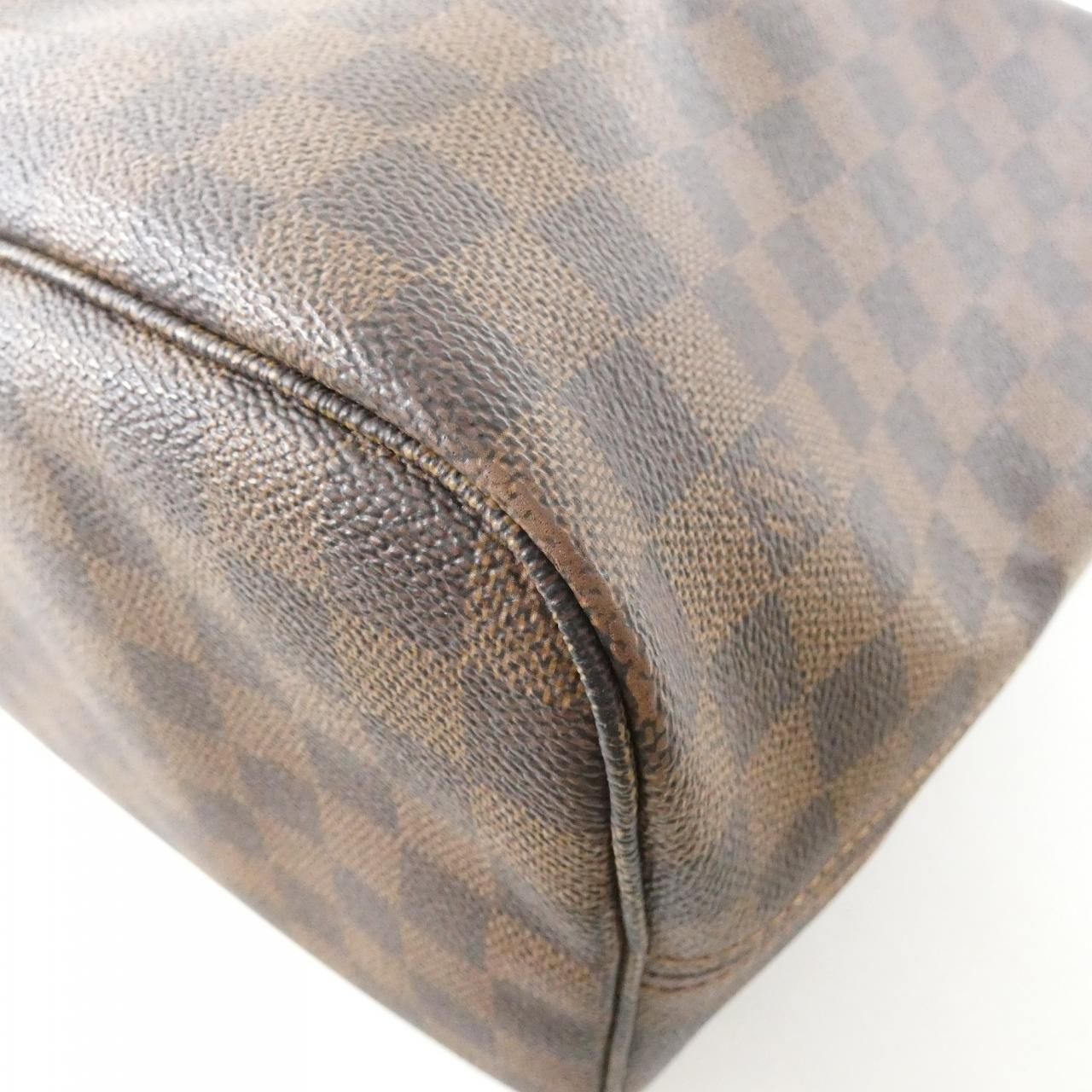 Louis Vuitton Damier Neverfull MM Bag — view 2