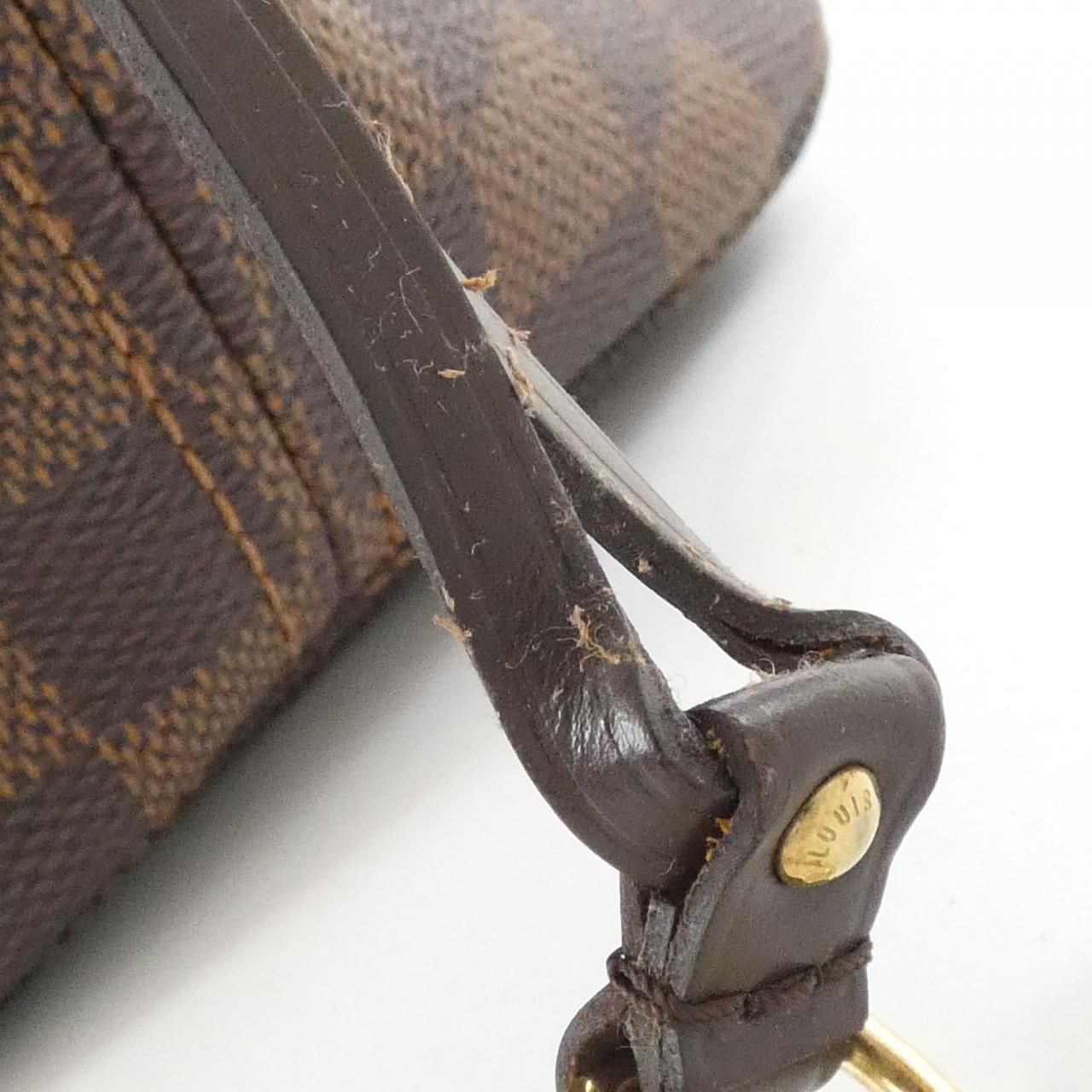 Louis Vuitton Damier Neverfull MM Bag — view 4