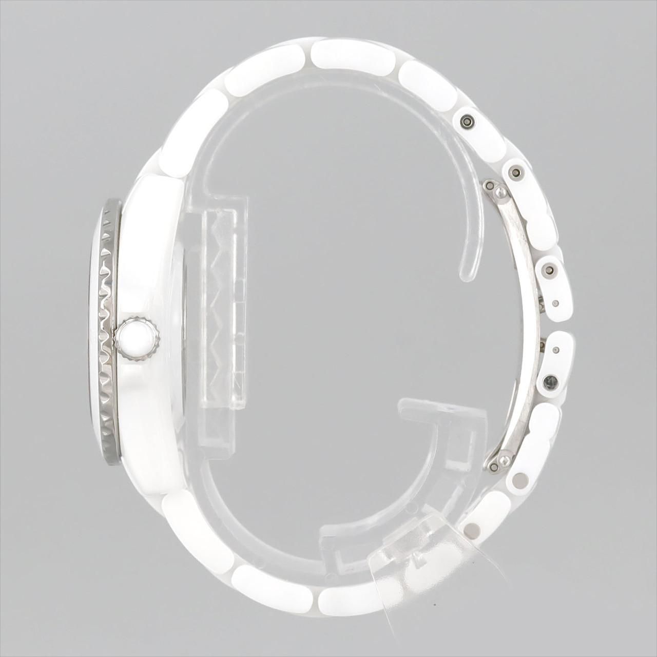 Chanel Phantom 33 mm Ceramic Quartz Watch — view 3