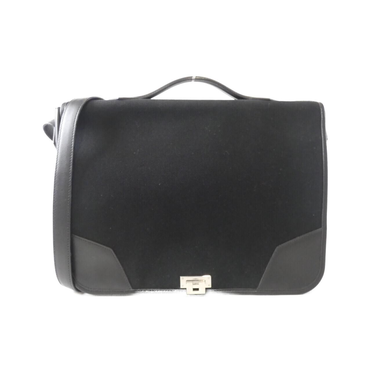 Hermes Porto Documant Victoria 2 Shoulder Bag