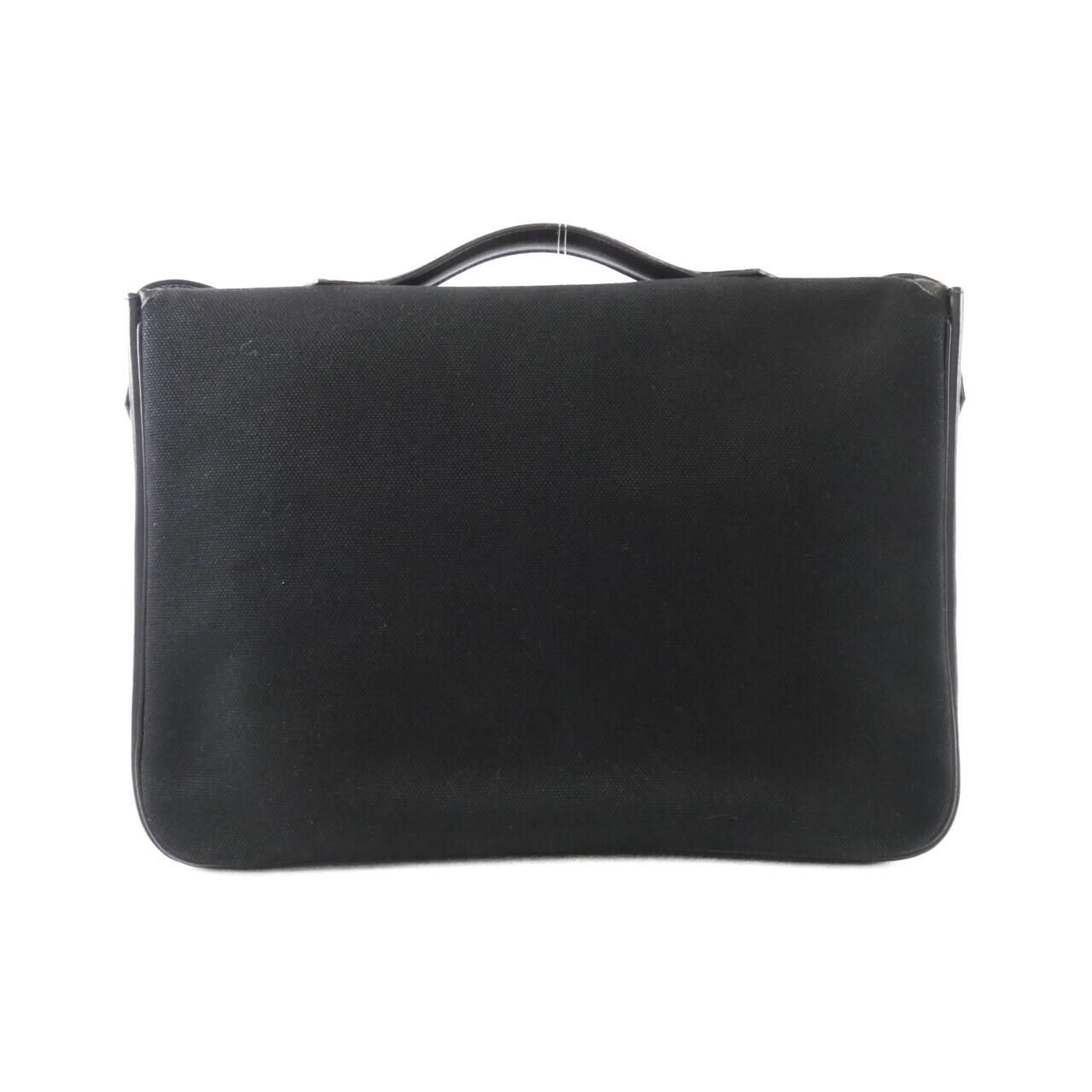 Hermes Porto Documant Victoria 2 Shoulder Bag — view 2