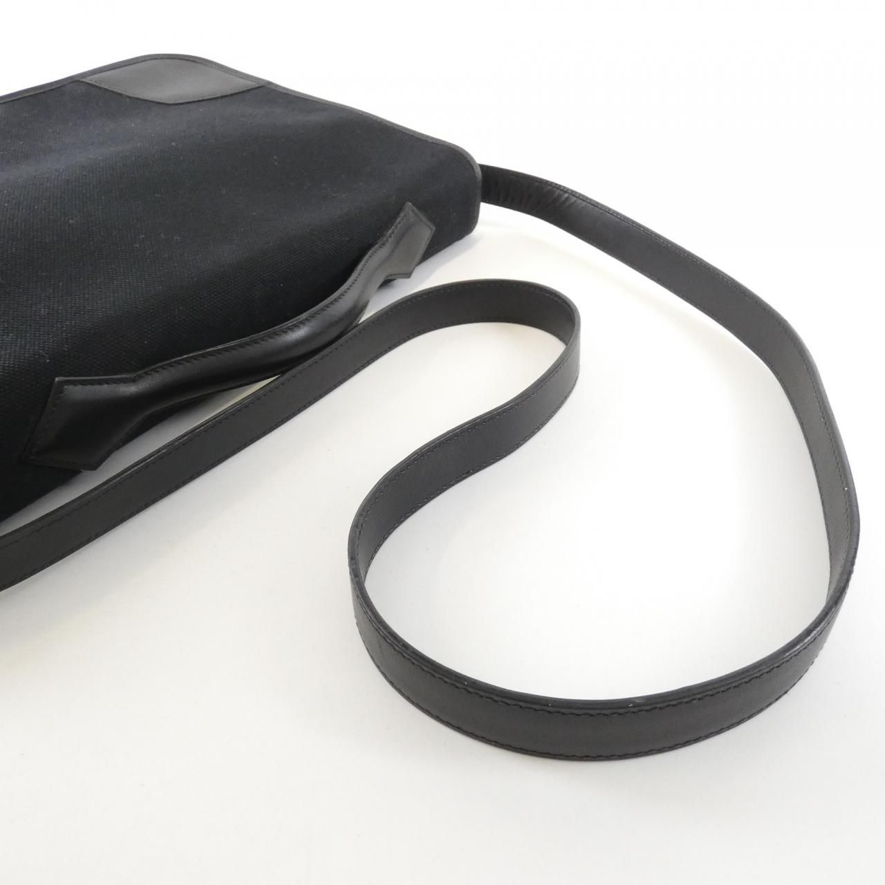 Hermes Porto Documant Victoria 2 Shoulder Bag — view 5