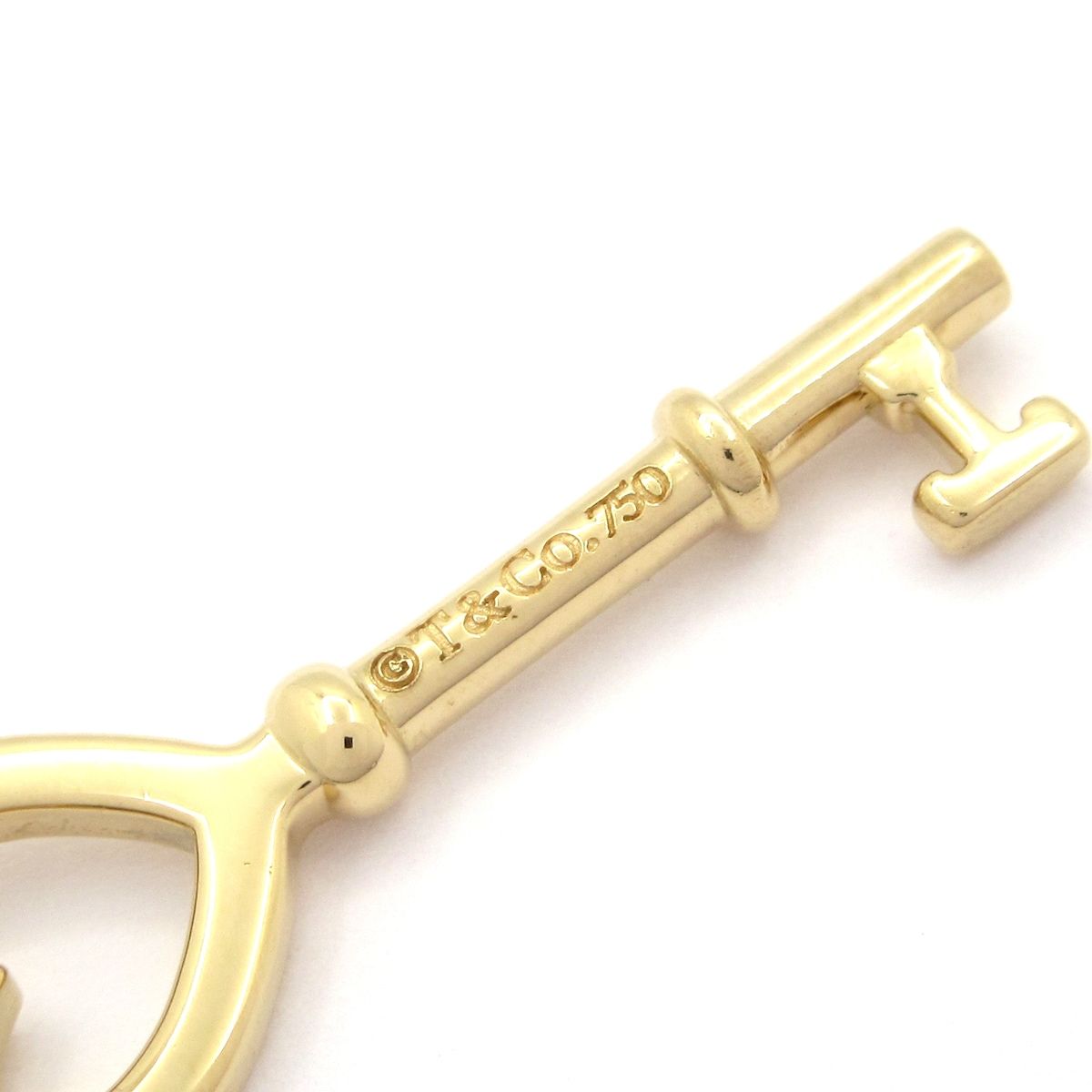 Tiffany & Co Pendant Top Heart Key 18k Yellow Gold — view 3