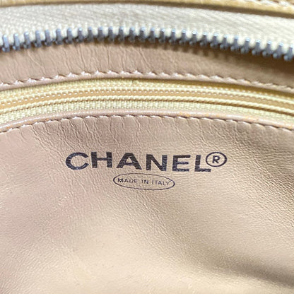 Chanel Tote Medallion Beige Matte Silver — view 9