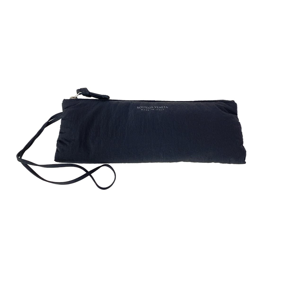 Bottega Veneta Shoulder Bag the Padded Tech Cassette Black — view 8