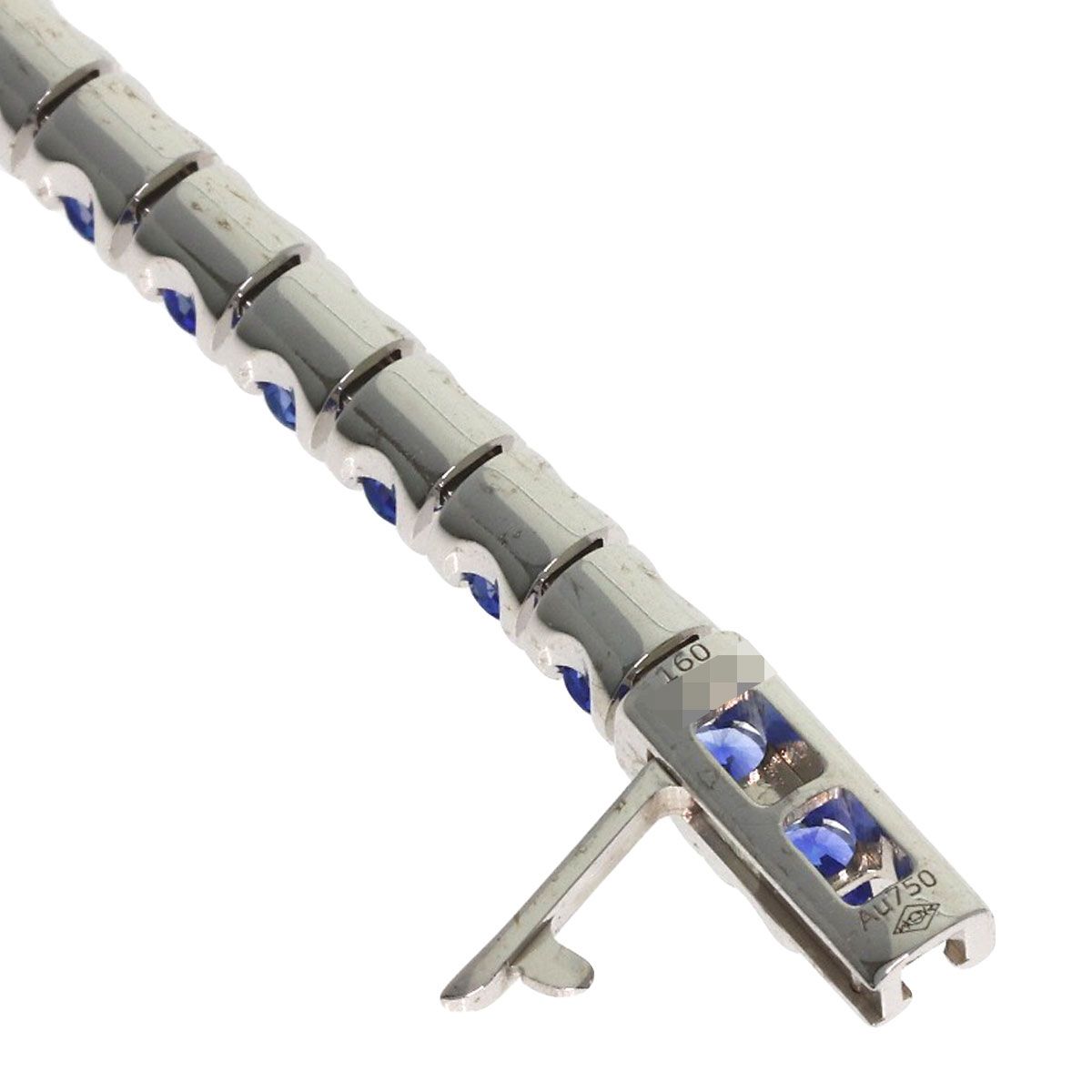 Cartier Essential Line Sapphire Bracelet 18k White Gold — view 6