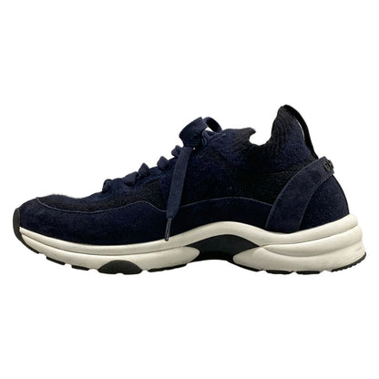 Chanel Sneakers 38 Navy Black CC Logo — view 3