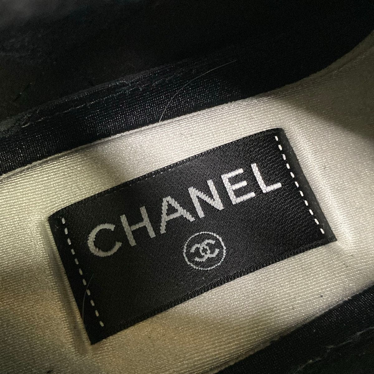 Chanel Sneakers 38 Navy Black CC Logo — view 9