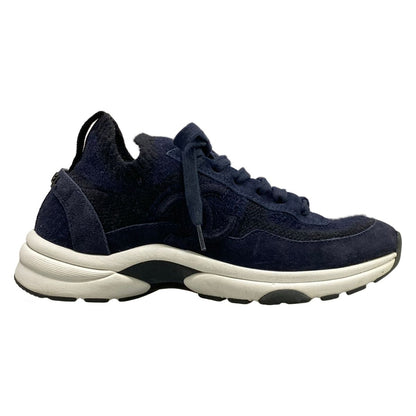 Chanel Sneakers 38 Navy Black CC Logo — view 4