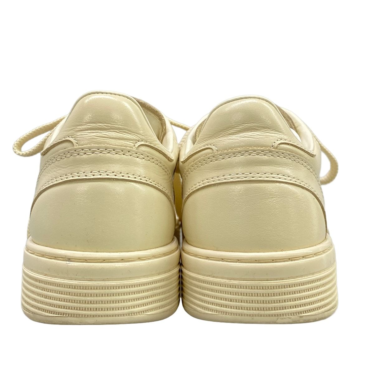 Chanel Sneakers 36 Ivory CC Logo Leather — view 6