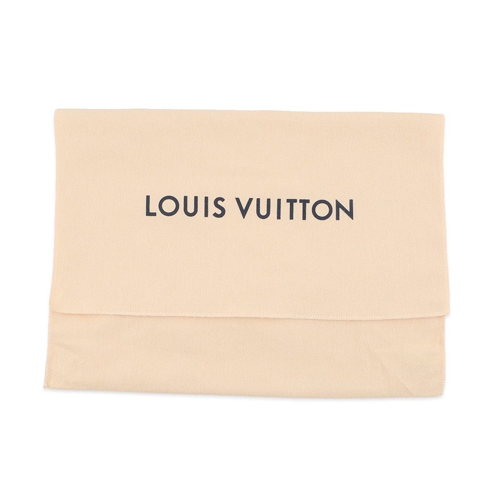 Louis Vuitton Shoulder Bag Monogram Shadow Pulse Messenger Black — view 9