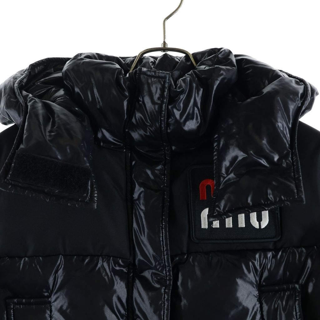 Miu Miu Logo Patch Short Length Down Jacket Puffer Cropped Black — view 3