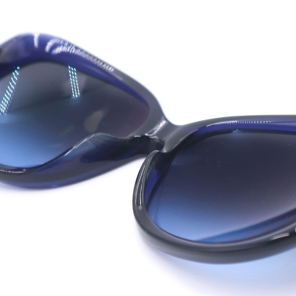 Chanel Sunglasses Camellia Navy Eyewear — view 5