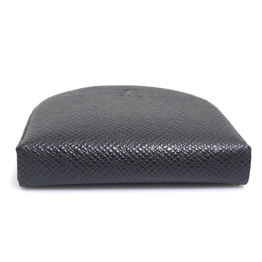 Louis Vuitton Coin Case Taiga Porte Monet Cuvette — view 5