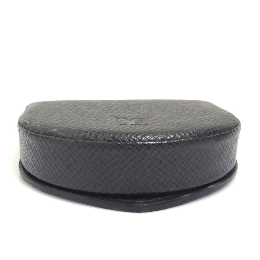 Louis Vuitton Coin Case Taiga Porte Monet Cuvette — view 4