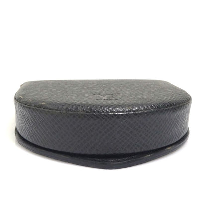 Louis Vuitton Coin Case Taiga Porte Monet Cuvette — view 4