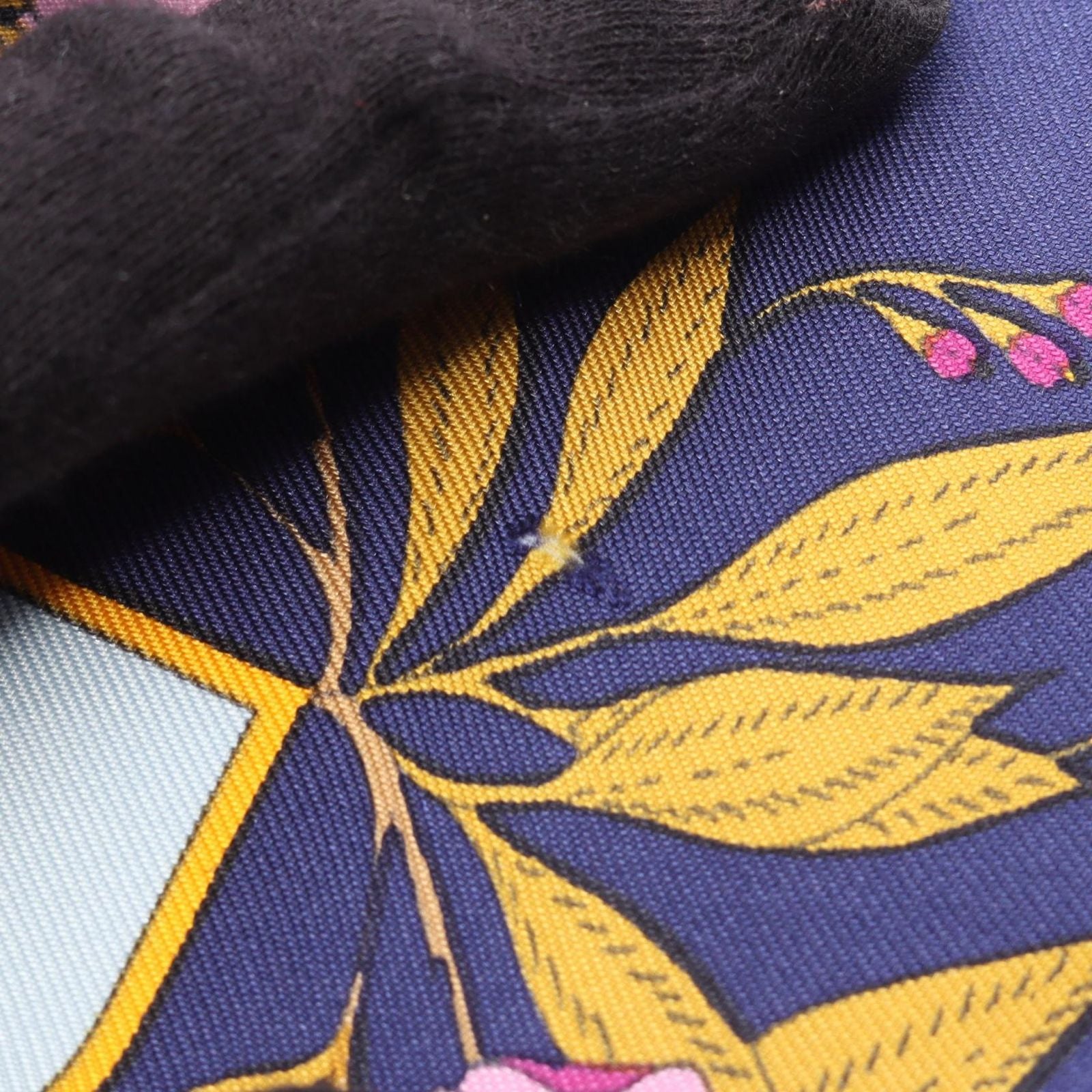 Hermes Scarf Carre 90 Costumes Civils Actuels Silk — view 6