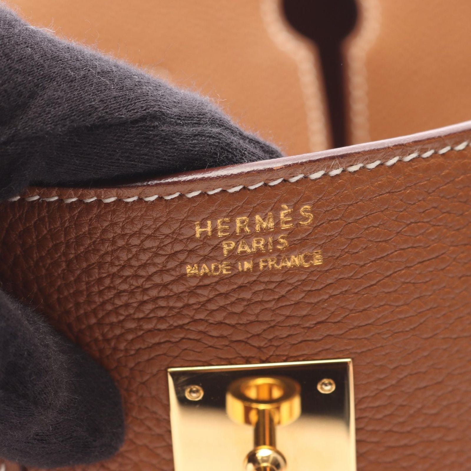 Hermes Handbag Birkin 35 Gold Leather — view 4