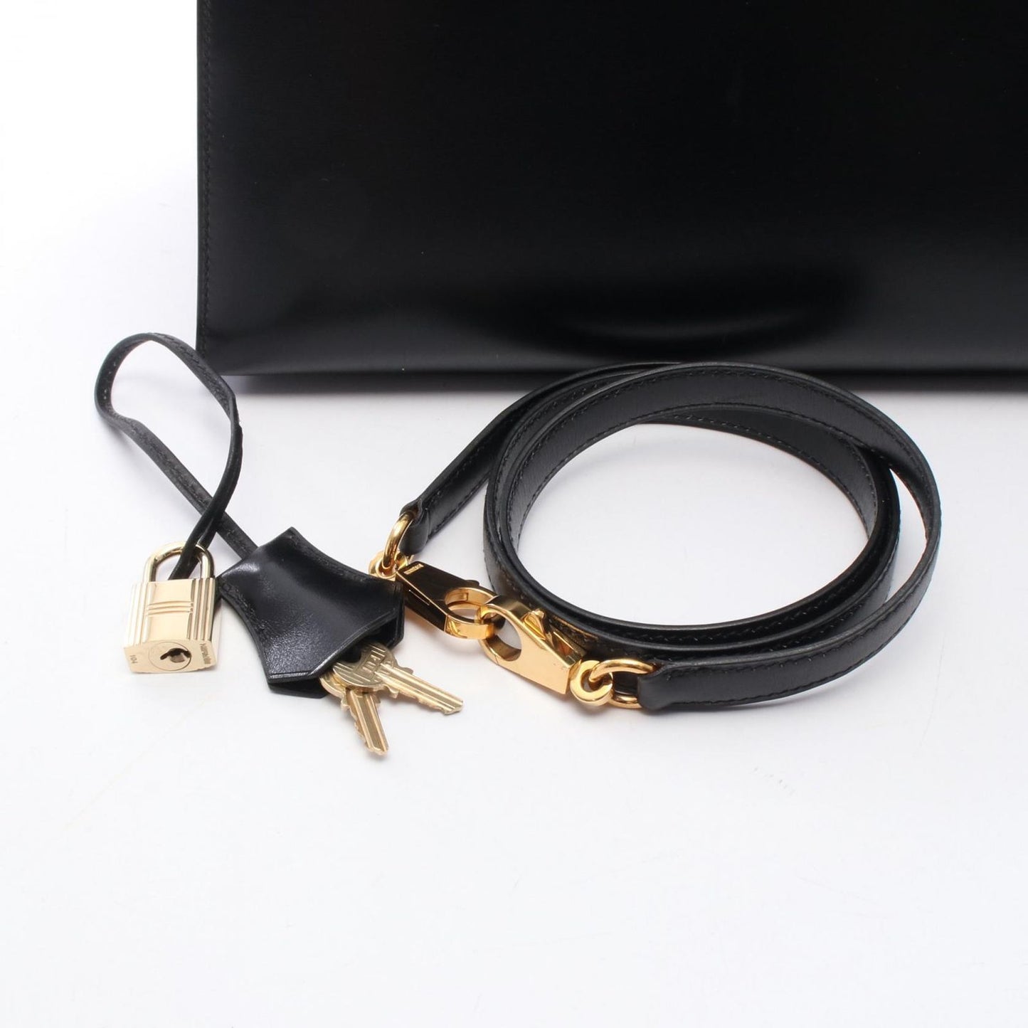 Hermes Handbag Kelly 32 — view 6