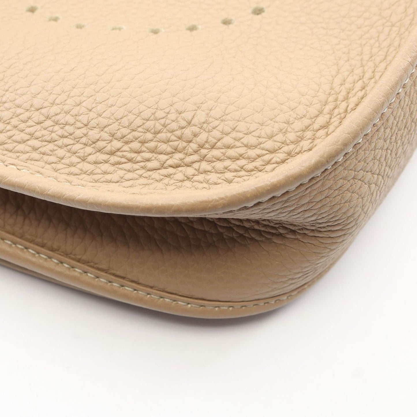 Hermes Shoulder Bag Evelyne 3 Trois PM Trench Leather — view 6
