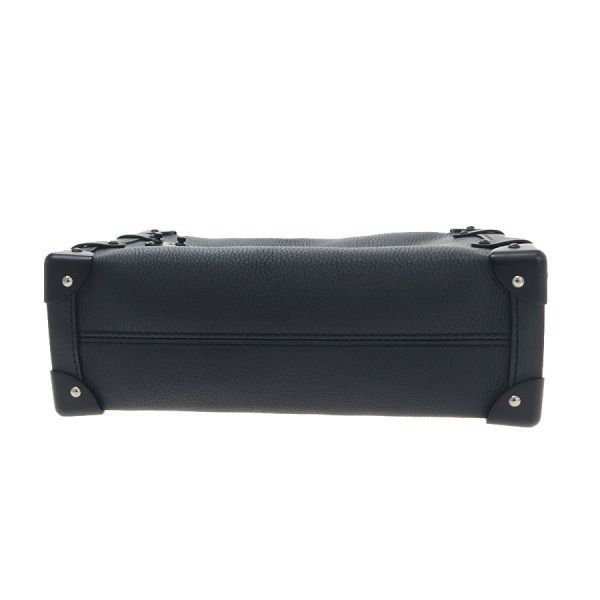 Louis Vuitton Gray Necklace Side Trunk MM — view 8