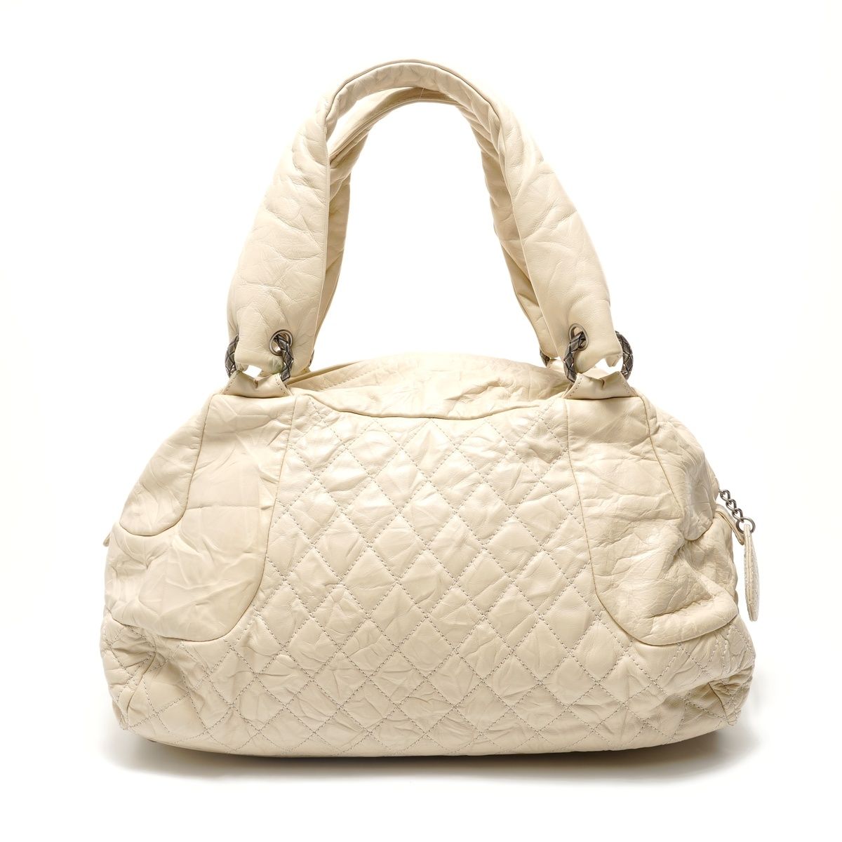 Chanel Shoulder Bag Leather Quilted CC Logo — view 2