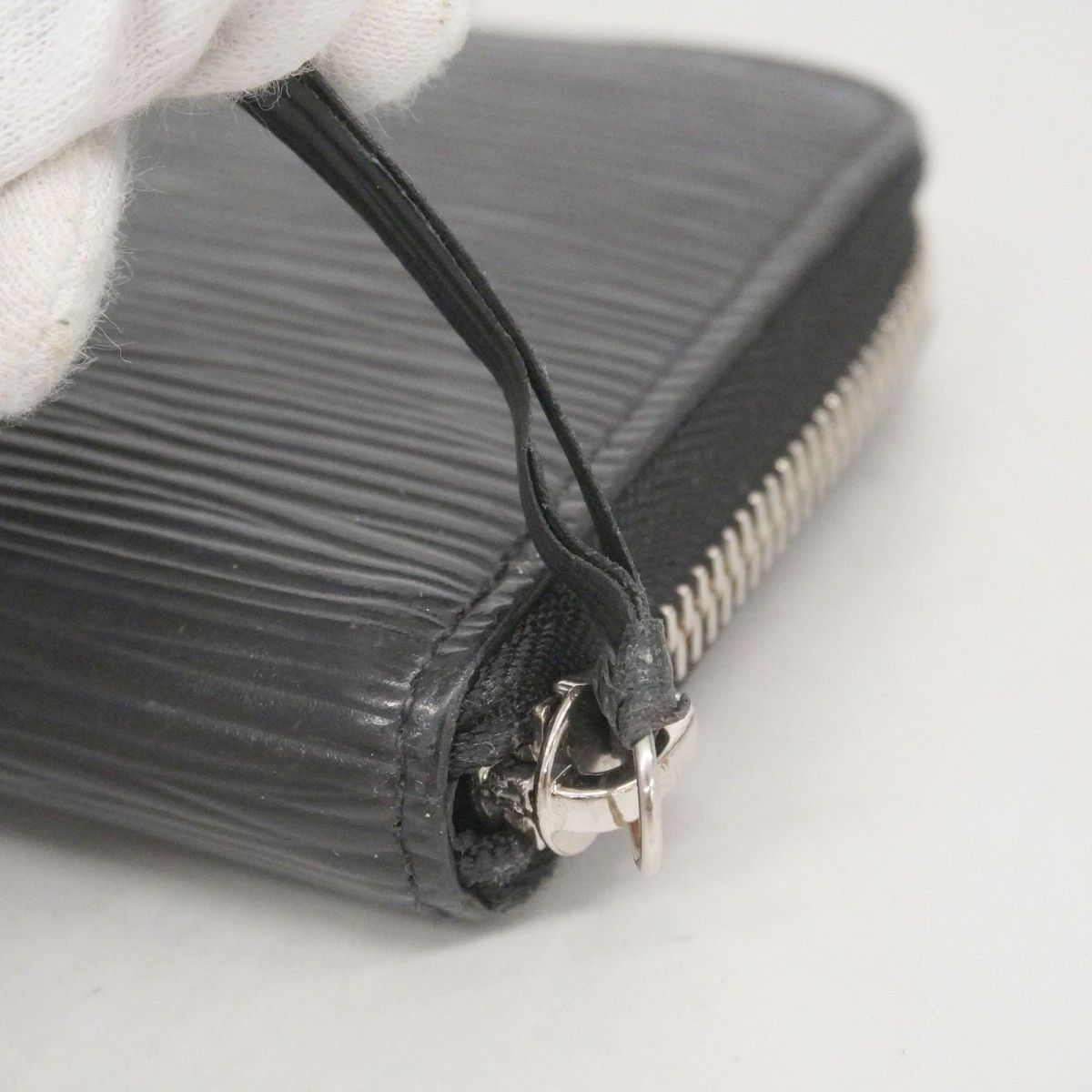 Louis Vuitton Wallet Epi Portefeuille Clemence Noir — view 5