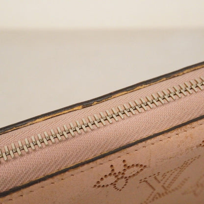 Louis Vuitton Wallet Mahina Zippy Magnolia — view 6