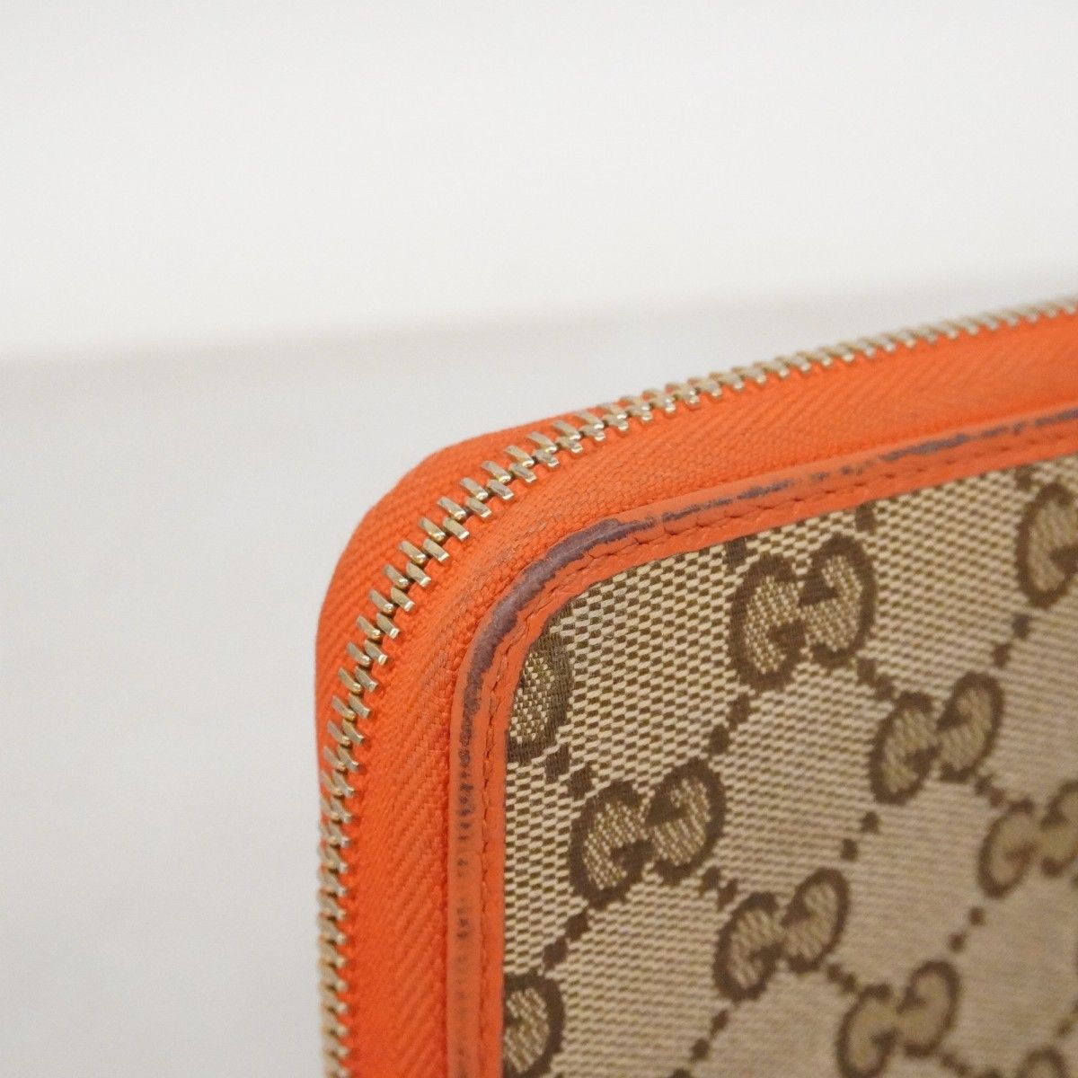 Gucci Wallet GG Canvas Beige Brown Orange Red Gold — view 8