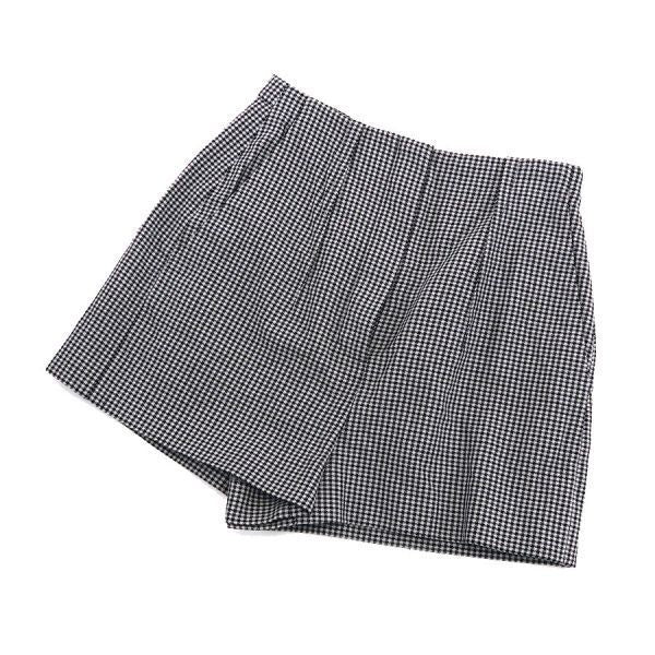 Fendi Shorts White — view 3