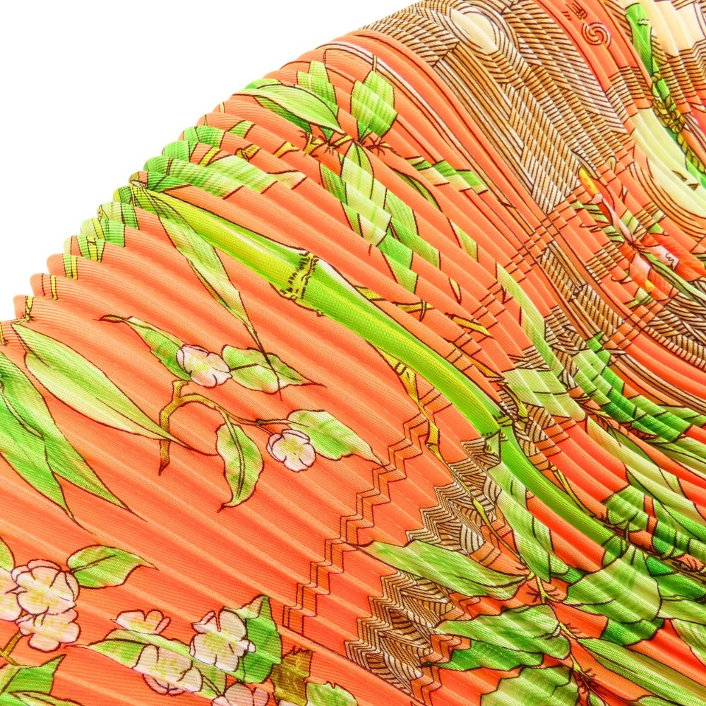 Hermes Scarf Pleated Carre Silk Orange Serenite Bamboo — view 6
