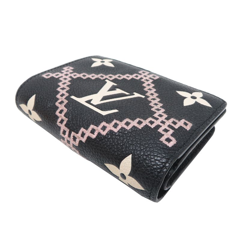 Louis Vuitton Bifold Wallet — view 3