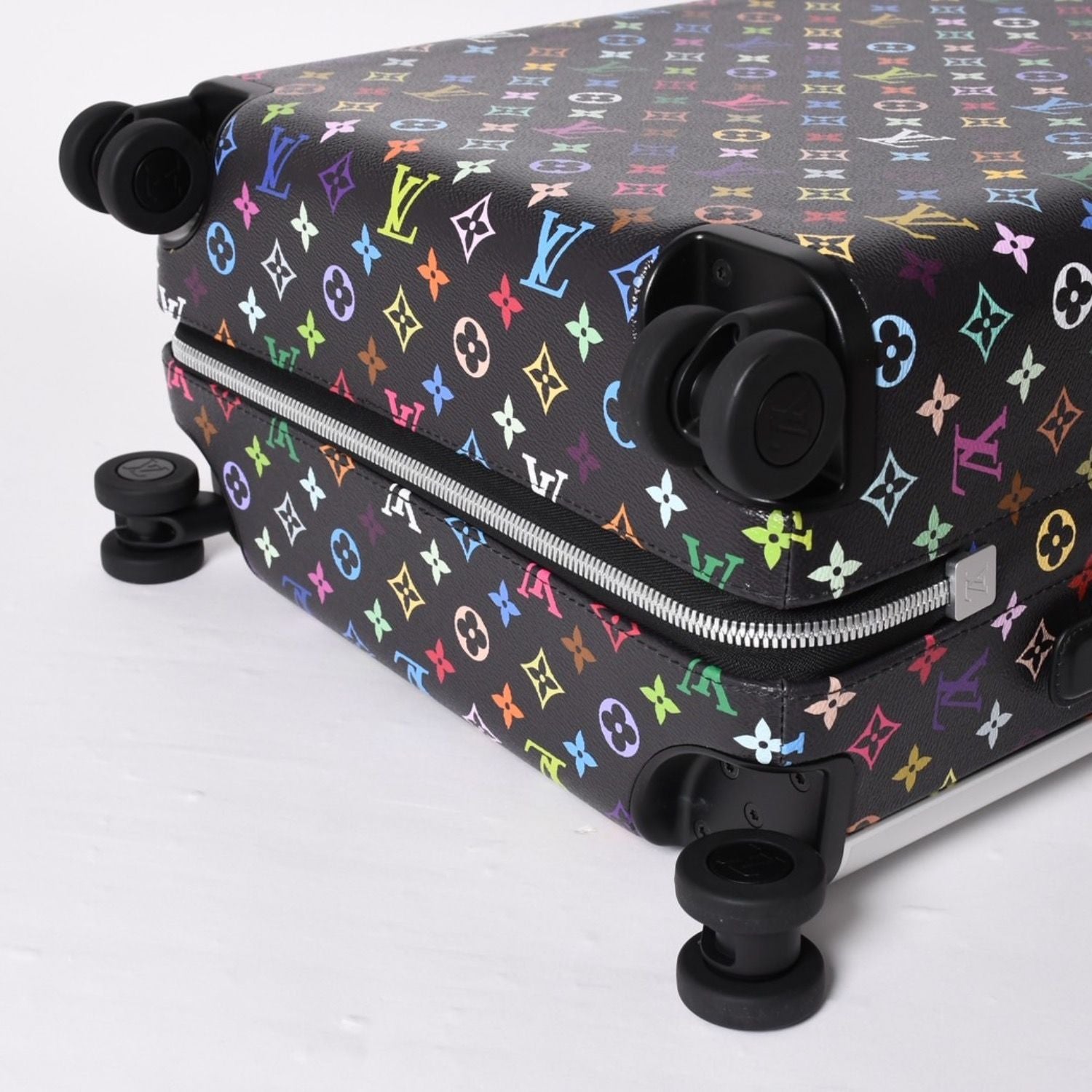 Louis Vuitton Horizon 55 Suitcase Monogram Multicolor LV Takashi Murakami — view 8