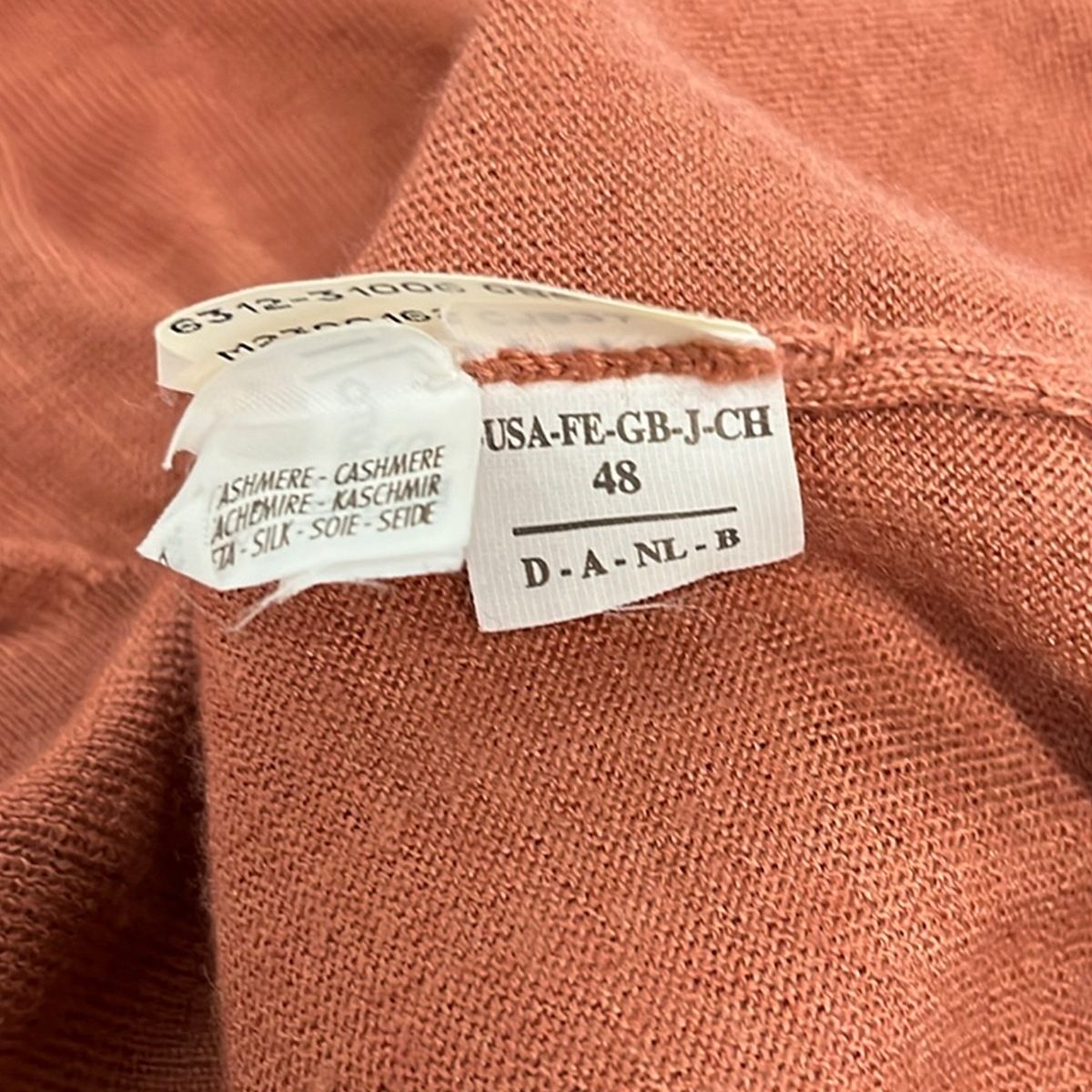 Brunello Cucinelli Long Sleeve Sweater 48 M Pink Light Gray Neck Cashmere Silk — view 5
