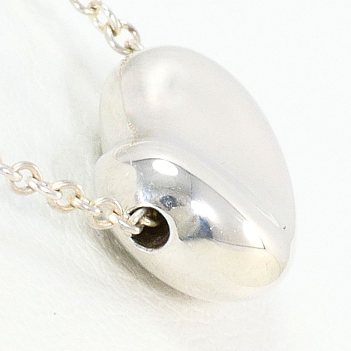 Tiffany & Co Bean 925 Sterling Silver Necklace 44 cm — view 2
