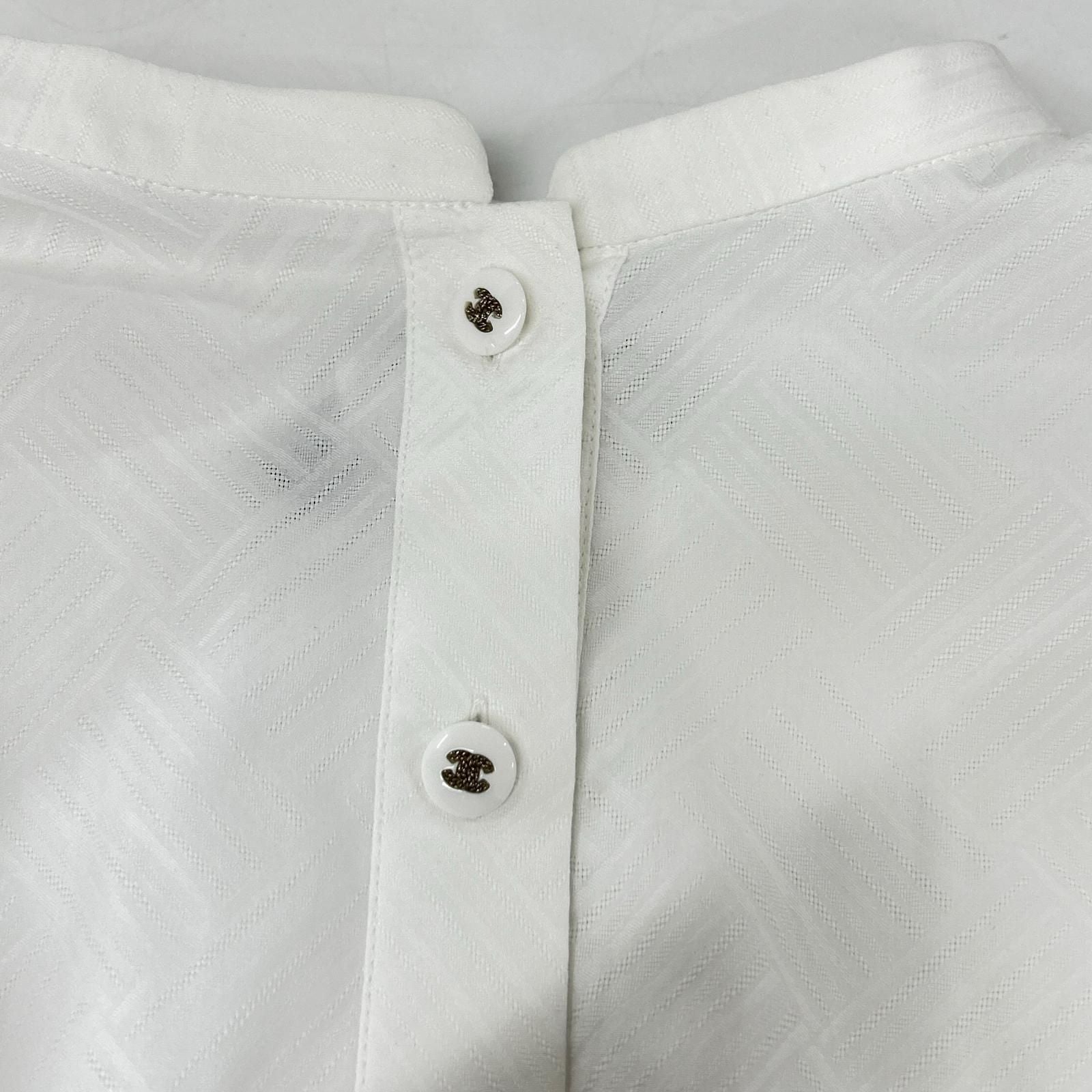 Chanel Chain CC Logo Button Ruffle Half Sleeve Blouse 36 — view 4