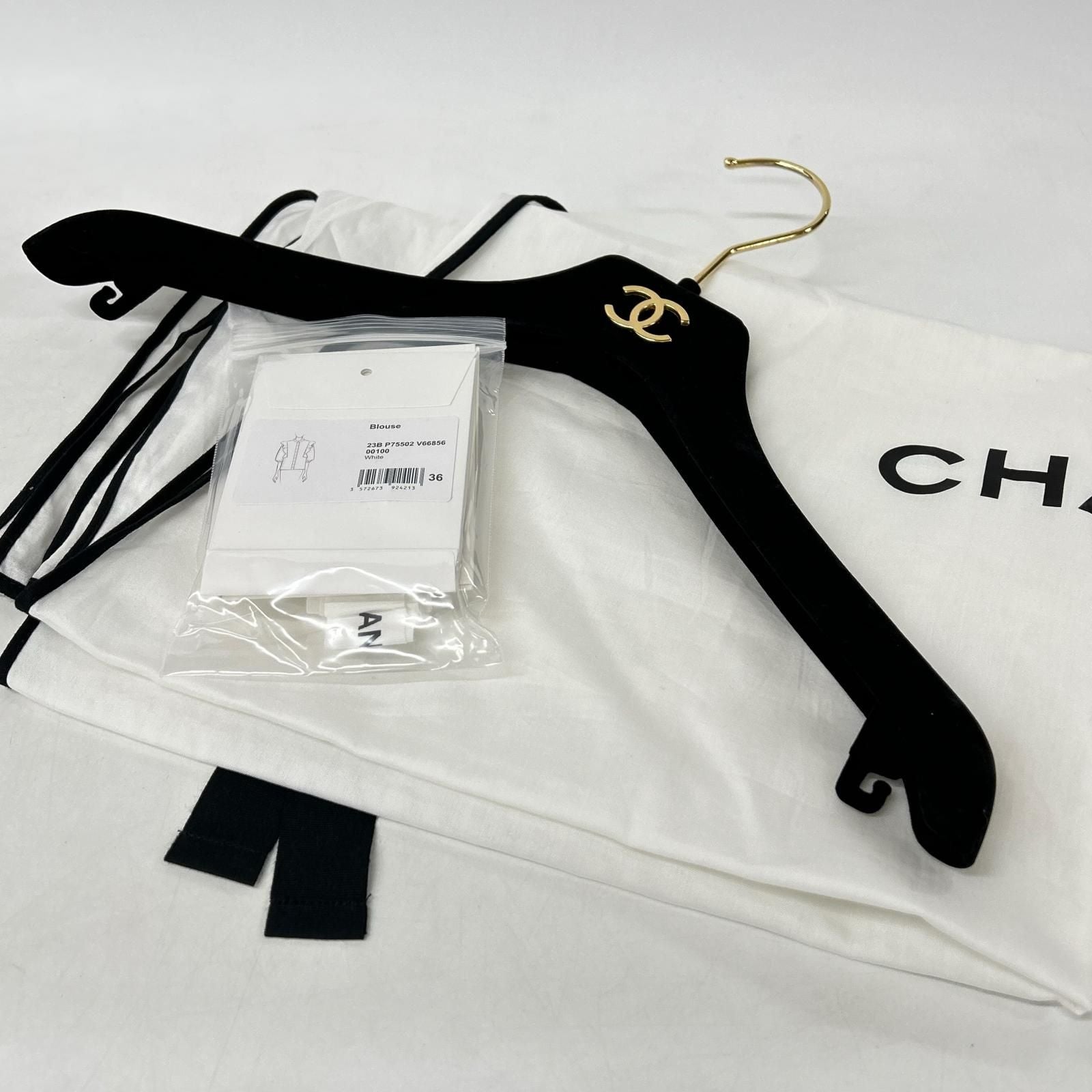 Chanel Chain CC Logo Button Ruffle Half Sleeve Blouse 36 — view 8