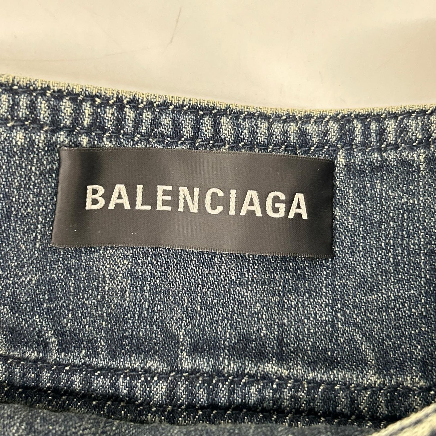 Balenciaga Buckle Pleated Skirt Pleaty 36 — view 3